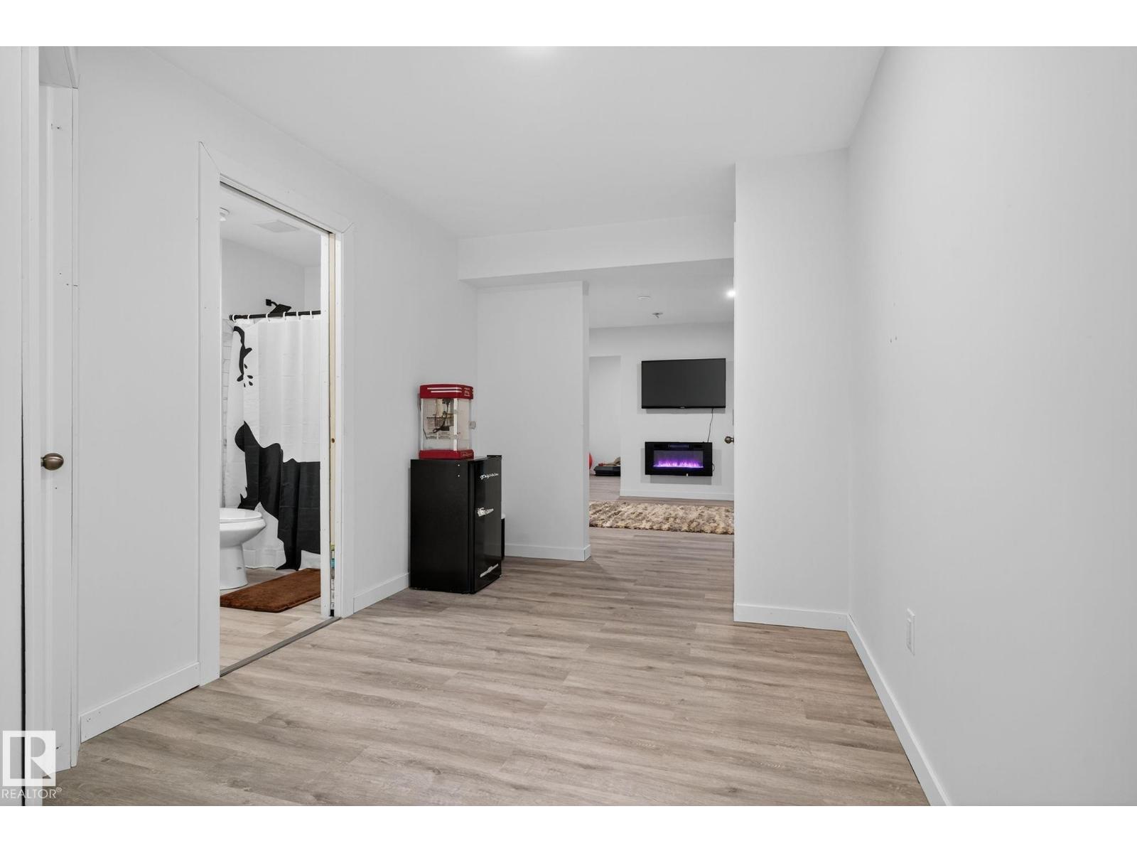 1825 25a St Nw, Edmonton, Alberta  T6T 2H7 - Photo 40 - E4459548