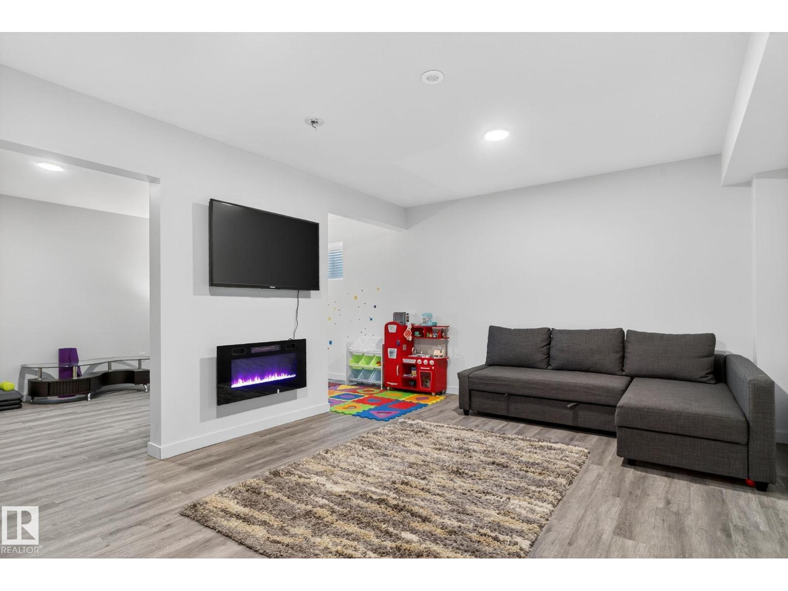 1825 25a St Nw, Edmonton, Alberta  T6T 2H7 - Photo 45 - E4459548