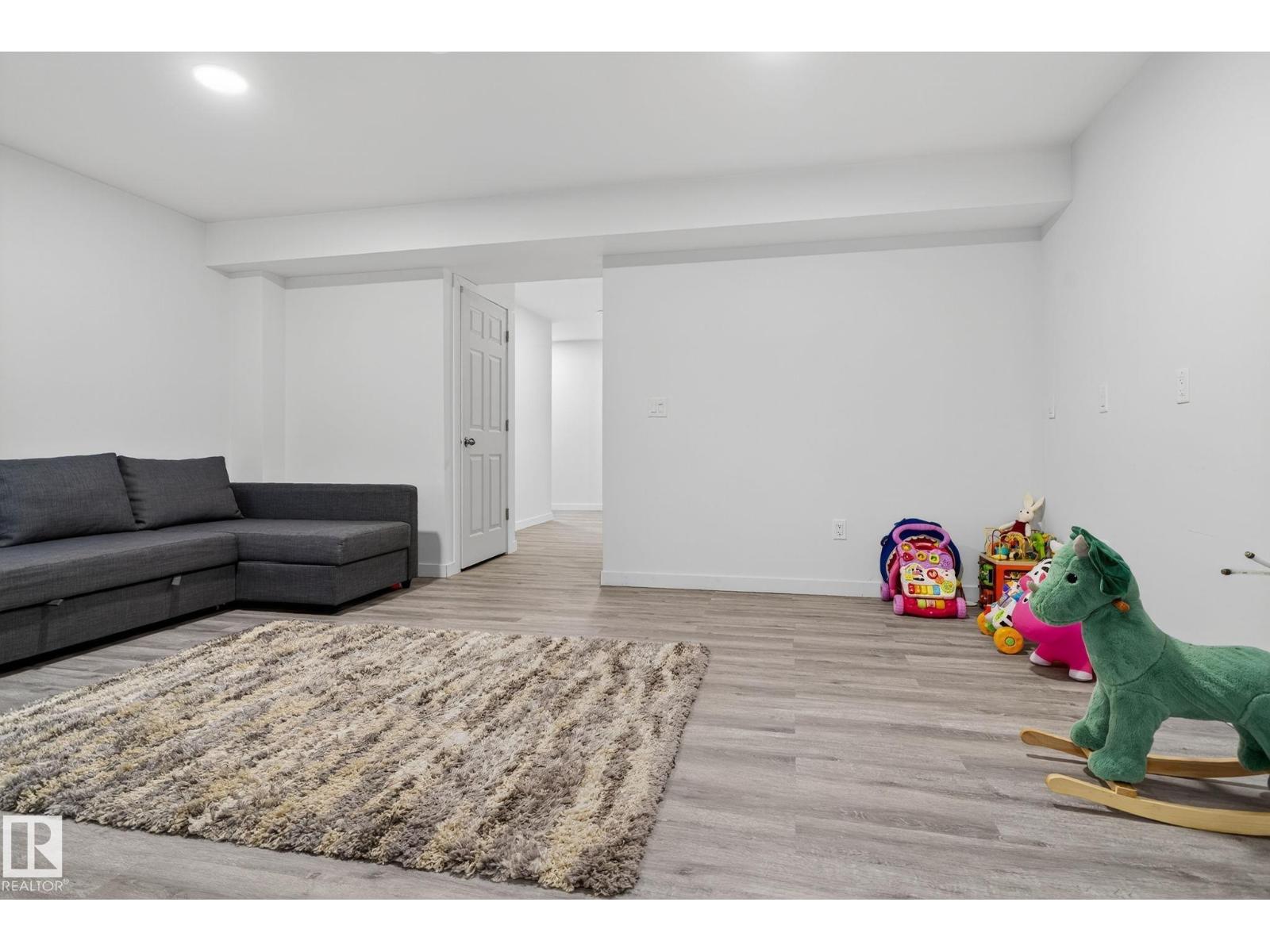 1825 25a St Nw, Edmonton, Alberta  T6T 2H7 - Photo 49 - E4459548