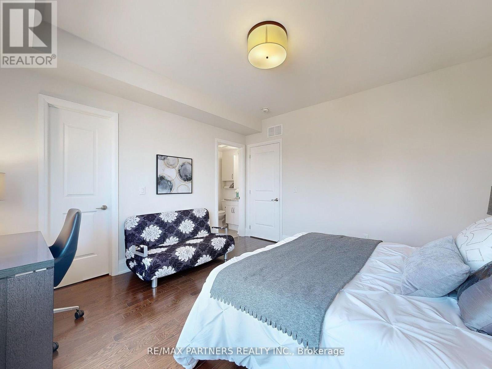 4006 Highway 7 E, Markham, Ontario  L3K 5R8 - Photo 19 - N12427572