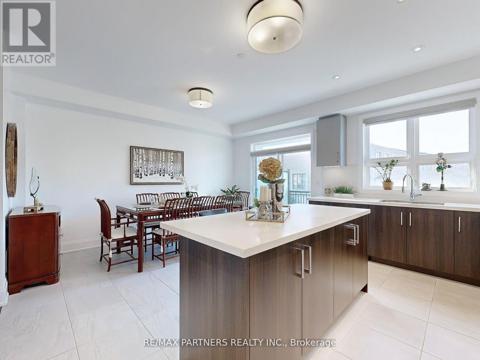 4006 Highway 7 E, Markham, Ontario  L3K 5R8 - Photo 6 - N12427572