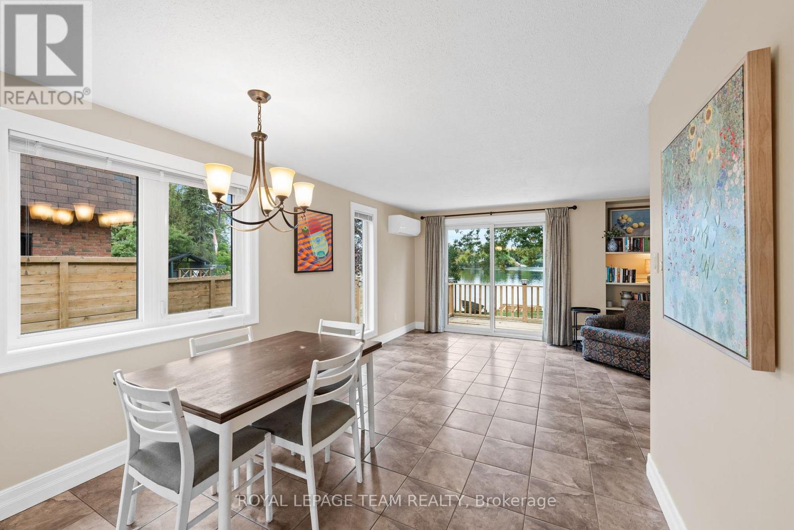 1119 Firefly Lane, Ottawa, Ontario  K4M 0T6 - Photo 19 - X12424536
