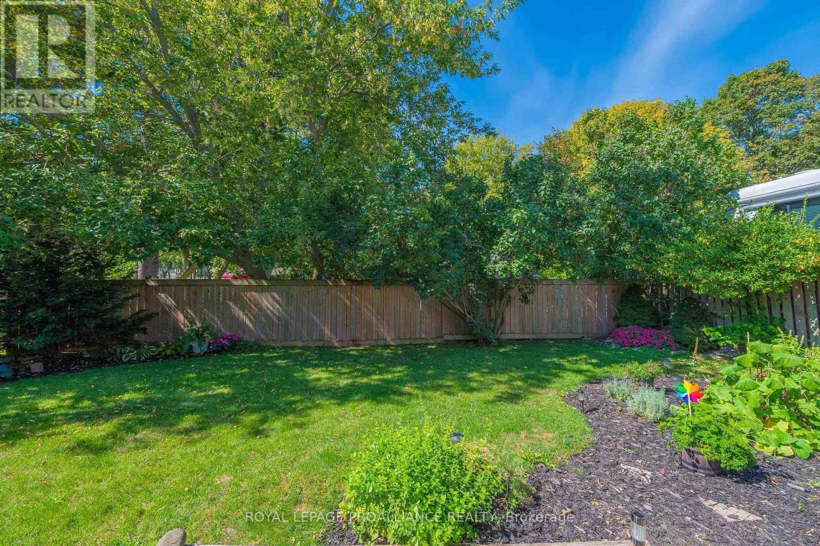 427 Victoria Street, Cobourg, Ontario  K9A 3H1 - Photo 16 - X12427602