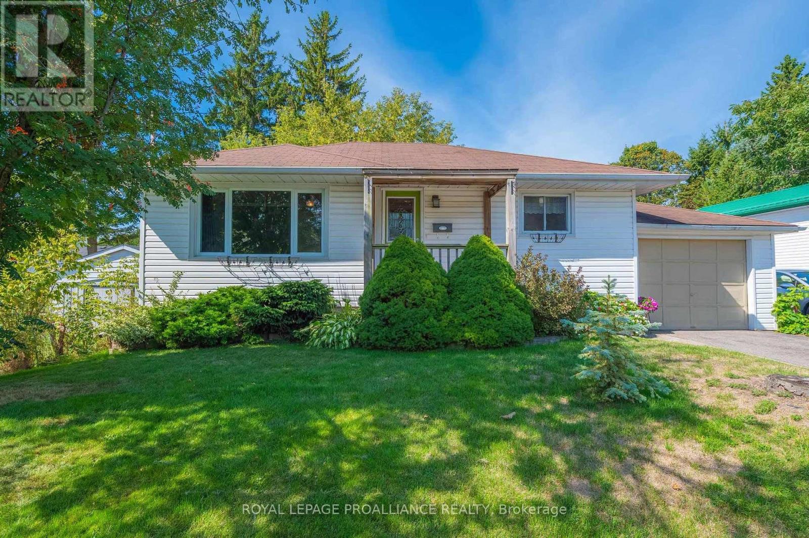 427 Victoria Street, Cobourg, Ontario  K9A 3H1 - Photo 19 - X12427602