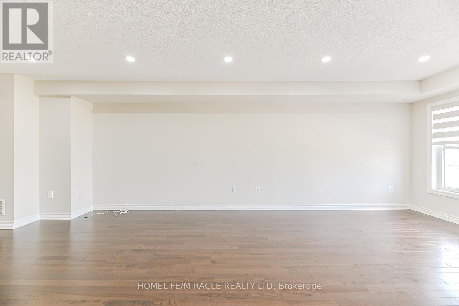 35 Finegan Circle, Brampton, Ontario  L7A 4Z7 - Photo 29 - W12427569