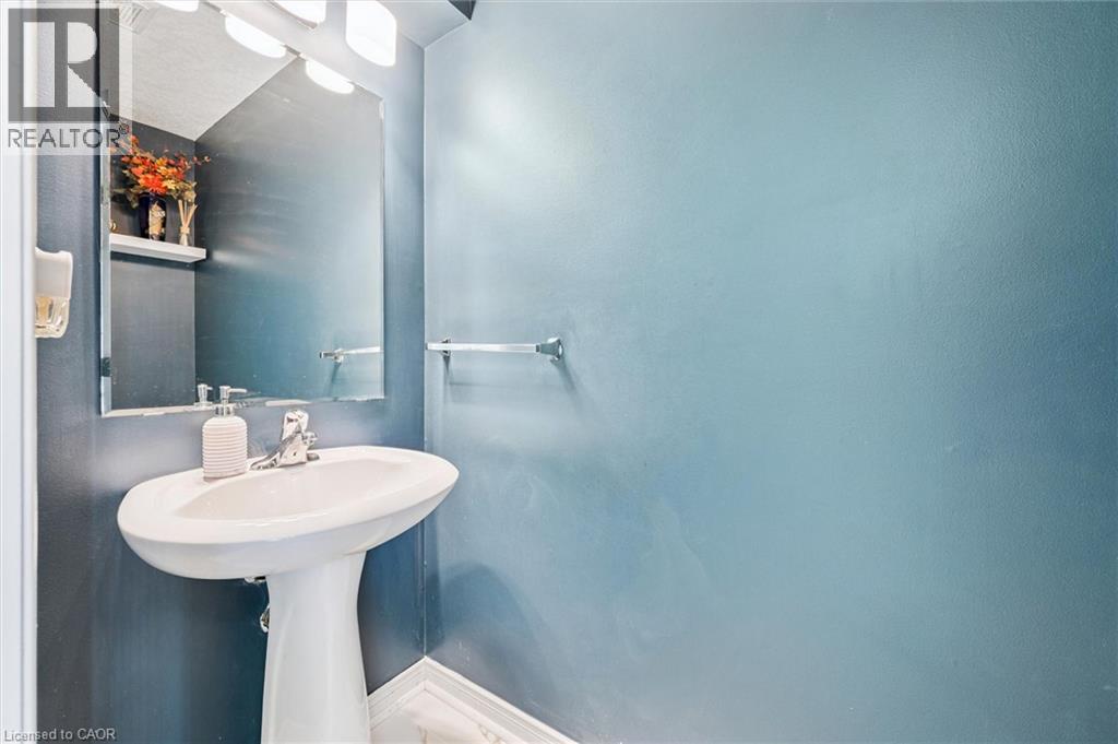 110 Activa Avenue Unit# E29, Kitchener, Ontario  N2E 3T3 - Photo 8 - 40773760