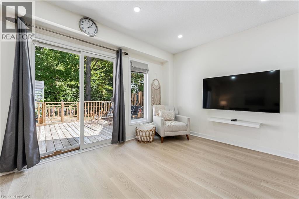 110 Activa Avenue Unit# E29, Kitchener, Ontario  N2E 3T3 - Photo 14 - 40773760