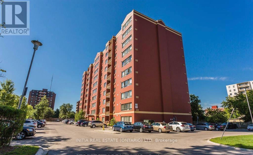 809 - 95 Base Line Road W, London South, Ontario  N6J 4X3 - Photo 1 - X12427611