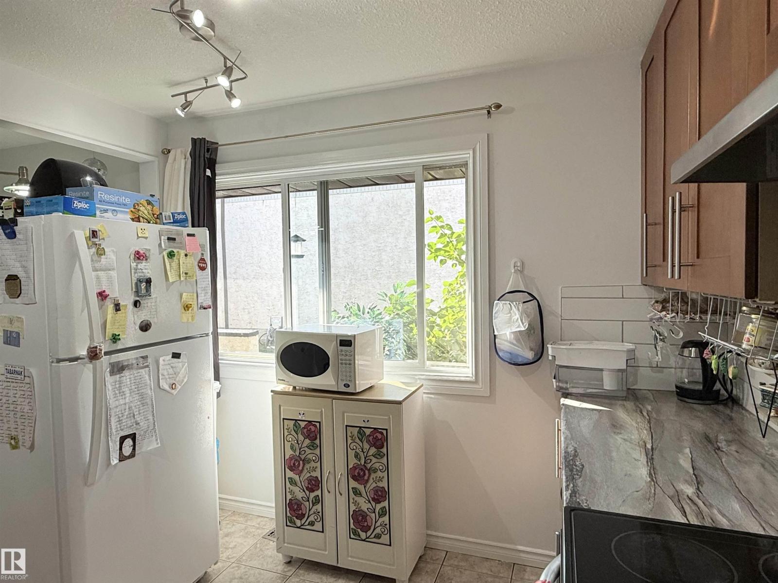 3171 138 Av Nw, Edmonton, Alberta  T5Y 1R1 - Photo 7 - E4456804