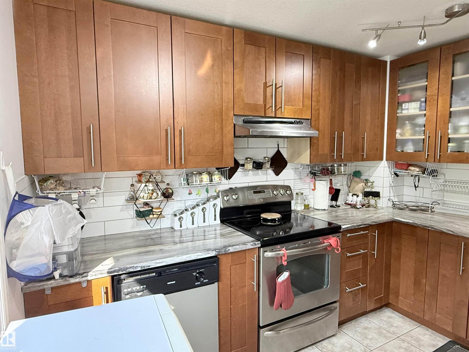 3171 138 Av Nw, Edmonton, Alberta  T5Y 1R1 - Photo 6 - E4456804