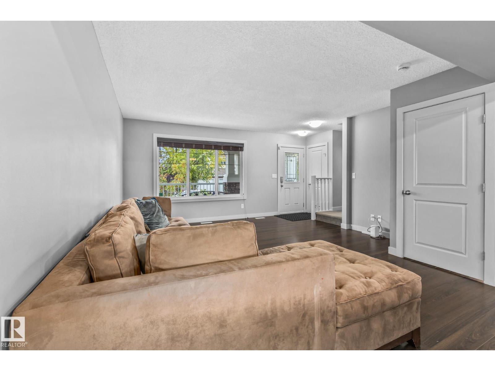 2390 Sparrow Cr Nw, Edmonton, Alberta  T5S 0G6 - Photo 8 - E4459545