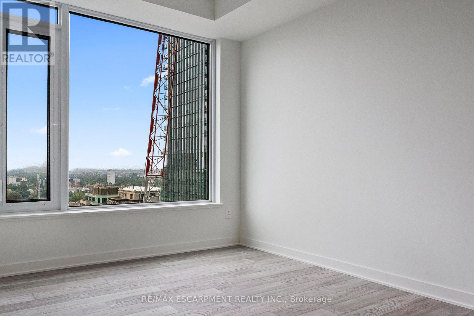 2113 - 11 Yorkville Avenue, Toronto, Ontario  M4W 1L2 - Photo 15 - C12427628