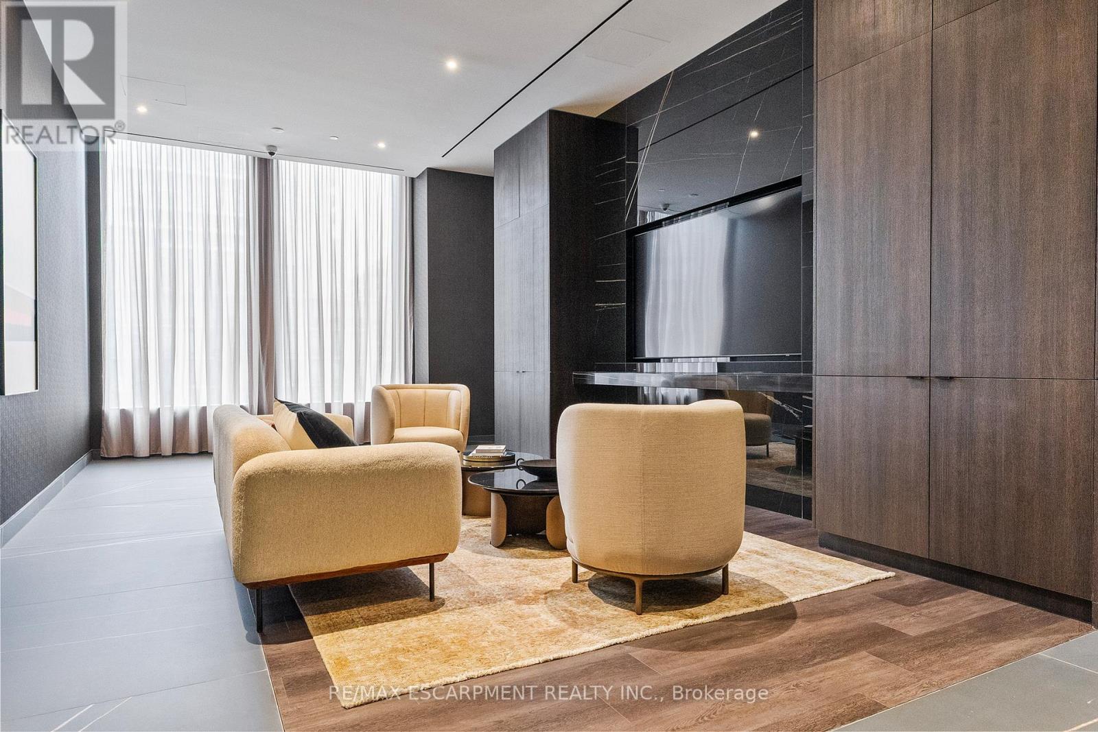 2113 - 11 Yorkville Avenue, Toronto, Ontario  M4W 1L2 - Photo 48 - C12427628