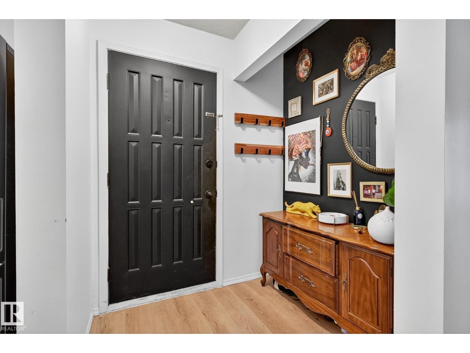 #333 10404 24 Av Nw, Edmonton, Alberta  T6J 4J7 - Photo 2 - E4459552