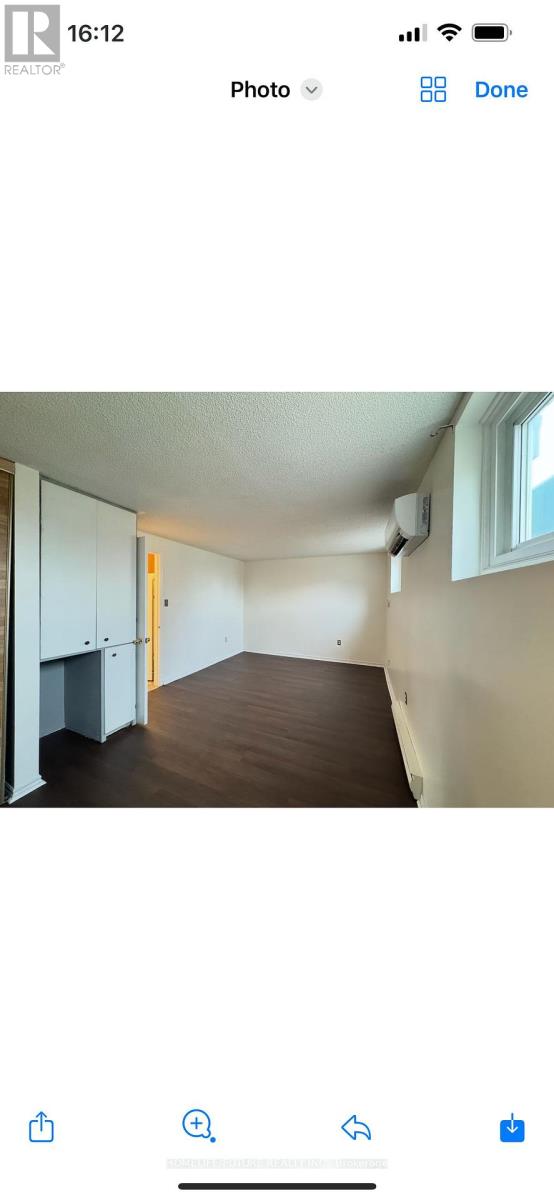 BSMT - 29 WELLINGTON STREET, Oshawa, Ontario