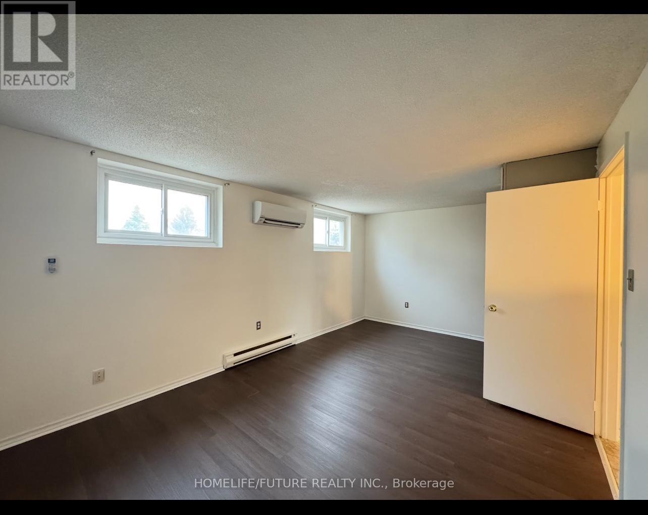 Bsmt - 29 Wellington Street, Oshawa, Ontario  L1H 8P1 - Photo 2 - E12427622