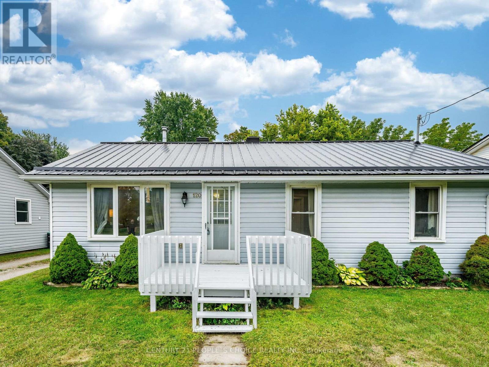 120 QUEEN STREET, Essa, Ontario