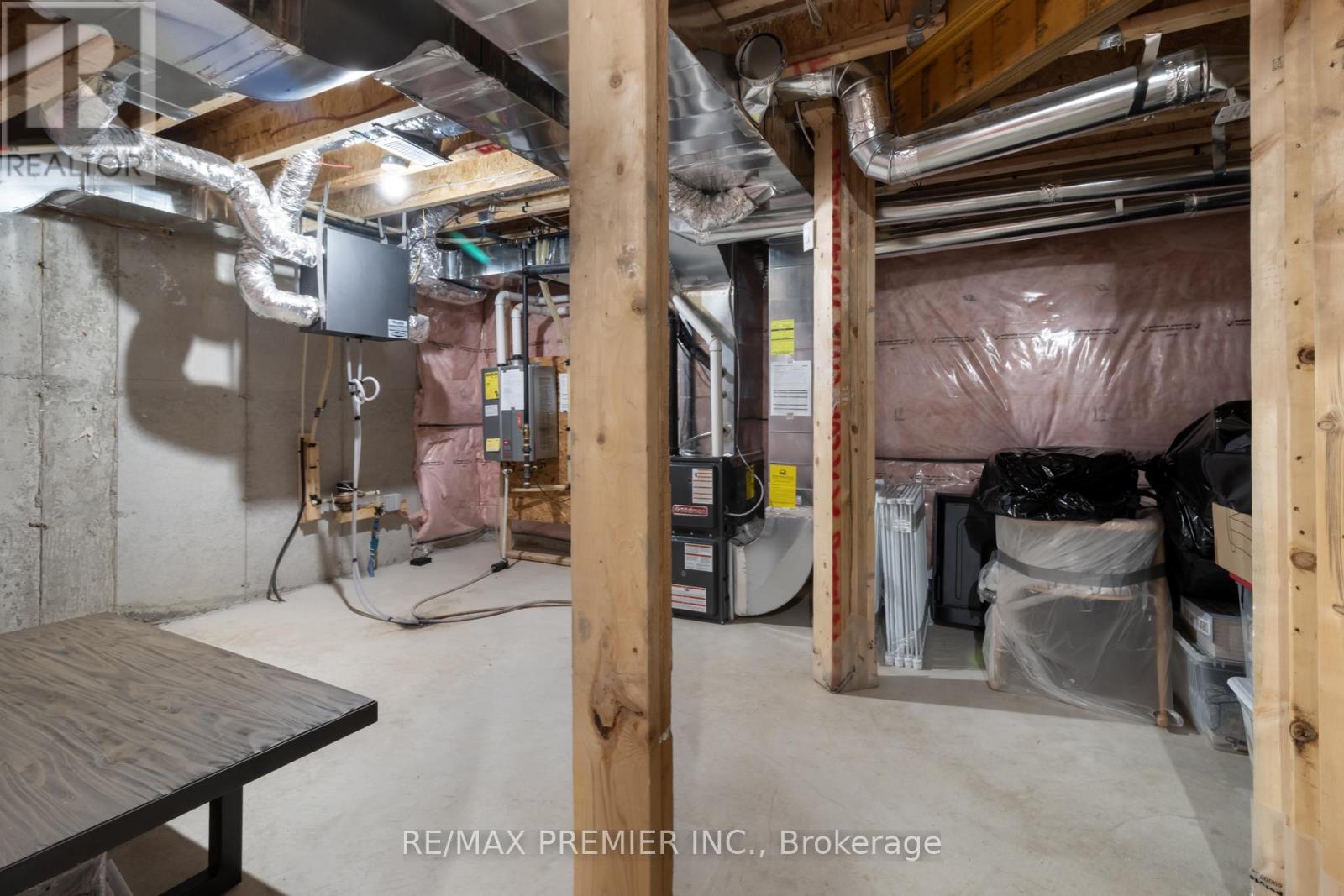 28 Holyrood Crescent, Vaughan, Ontario  L4H 5G2 - Photo 31 - N12427636