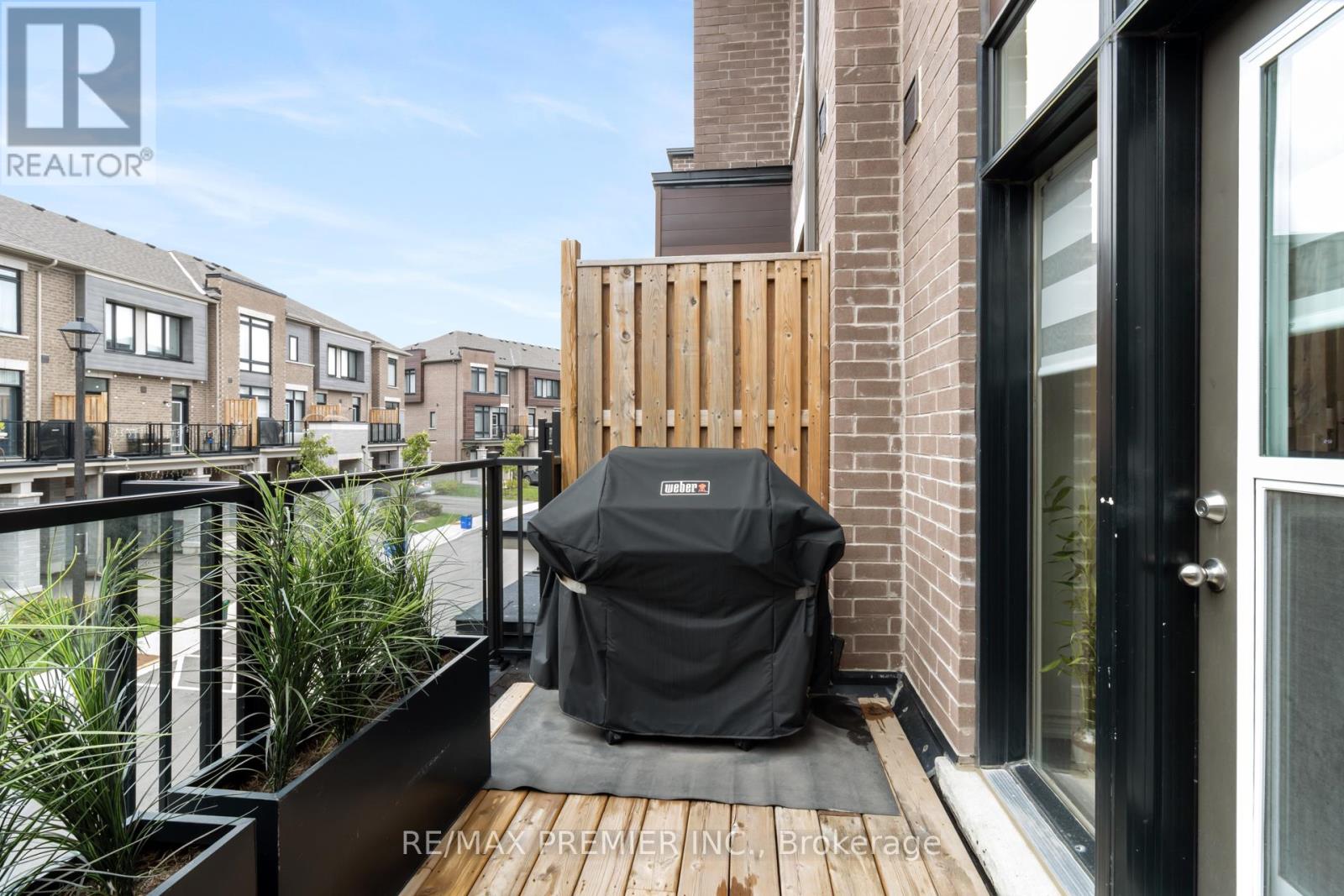 28 Holyrood Crescent, Vaughan, Ontario  L4H 5G2 - Photo 35 - N12427636