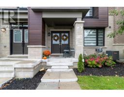 28 Holyrood Crescent, Vaughan (Kleinburg), Ca