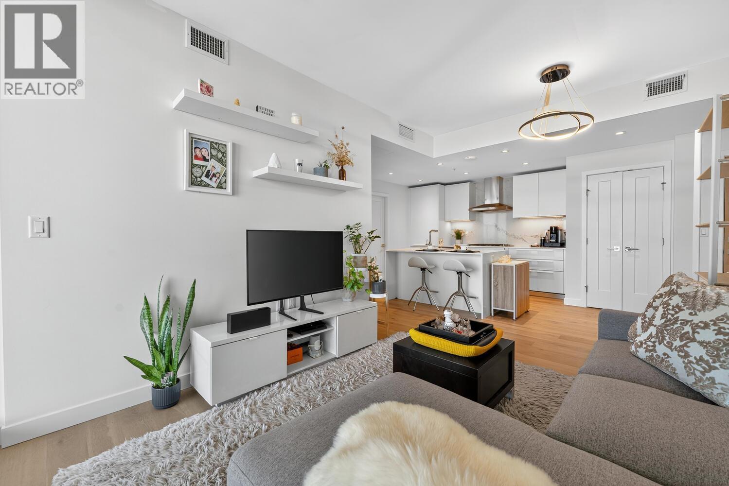 3604 6699 Dunblane Avenue, Burnaby, British Columbia  V5H 0J8 - Photo 2 - R3052364