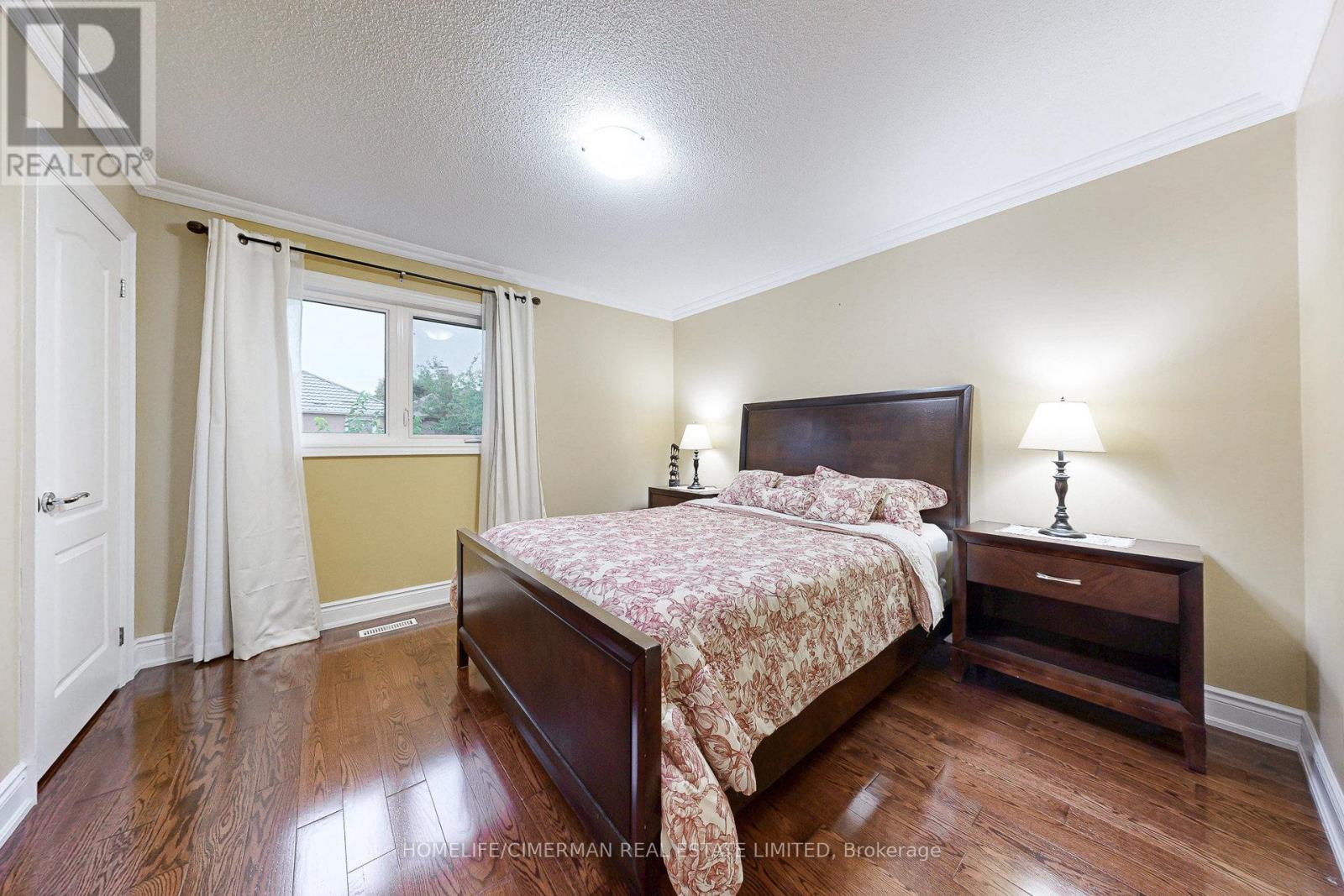 937 Stargazer Drive, Mississauga, Ontario  L5V 1E9 - Photo 27 - W12427590