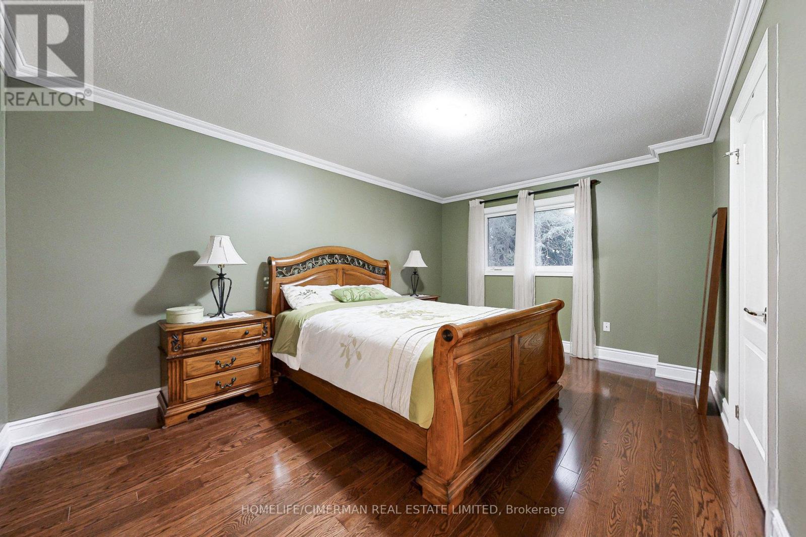 937 Stargazer Drive, Mississauga, Ontario  L5V 1E9 - Photo 29 - W12427590