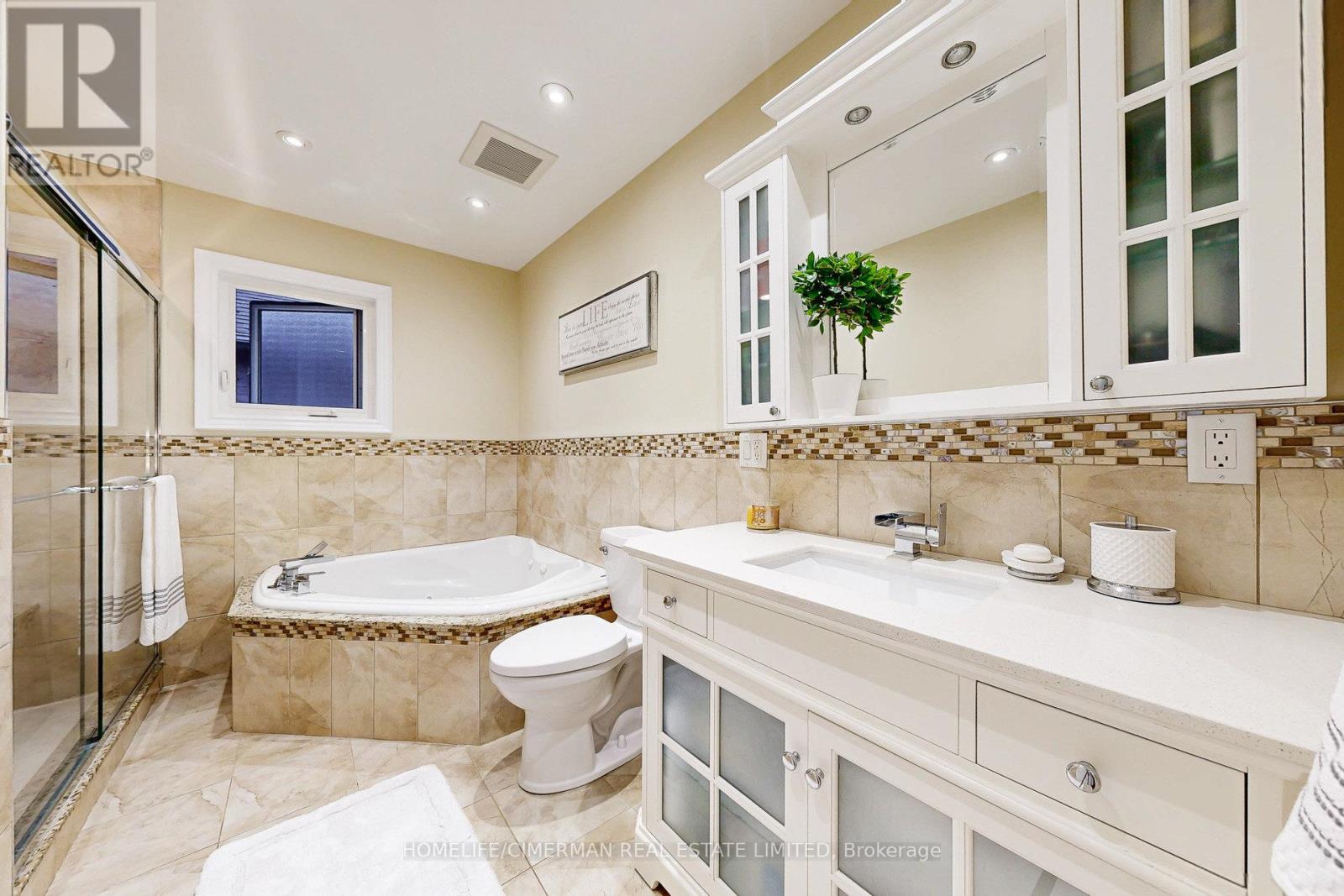 937 Stargazer Drive, Mississauga, Ontario  L5V 1E9 - Photo 31 - W12427590