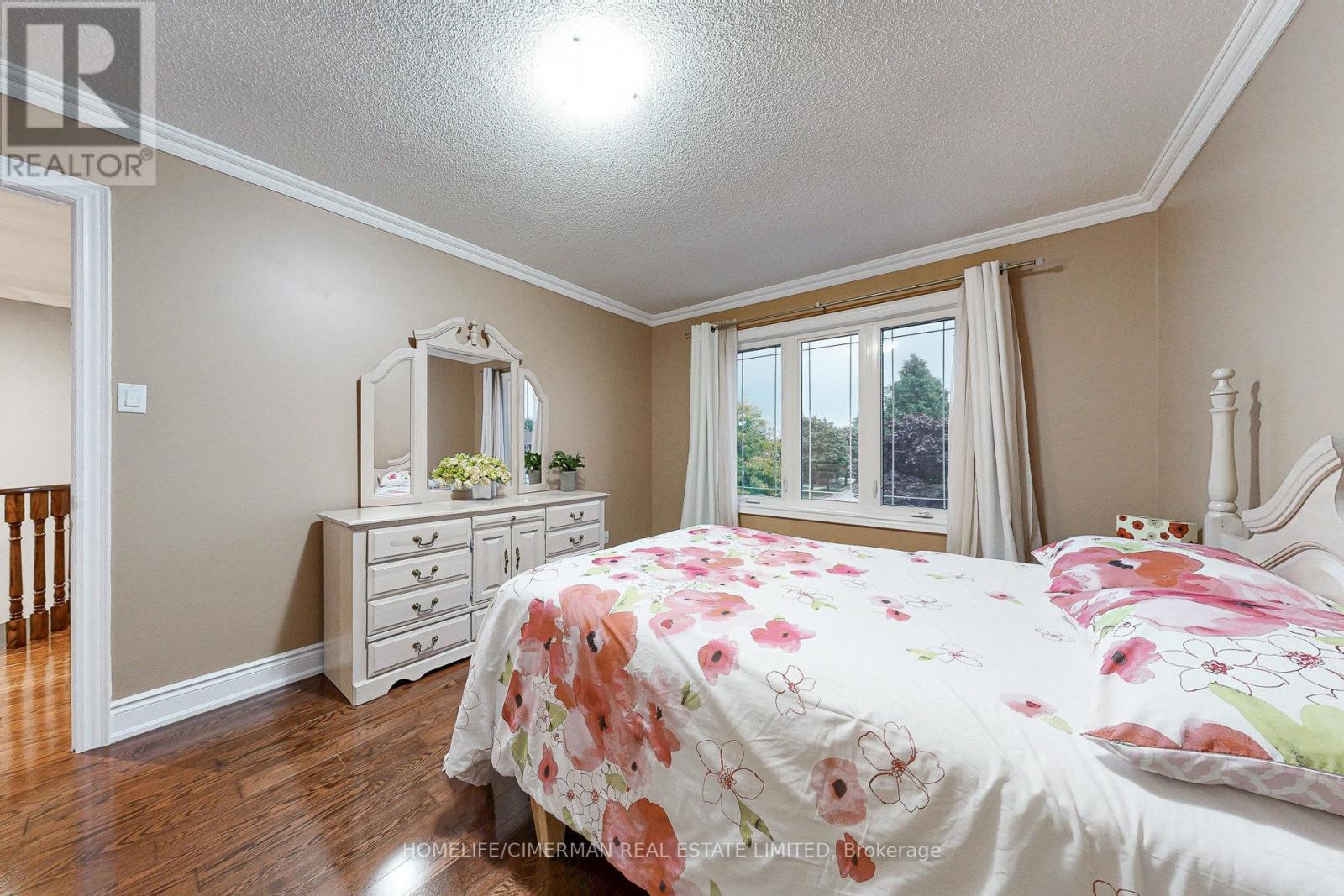 937 Stargazer Drive, Mississauga, Ontario  L5V 1E9 - Photo 32 - W12427590