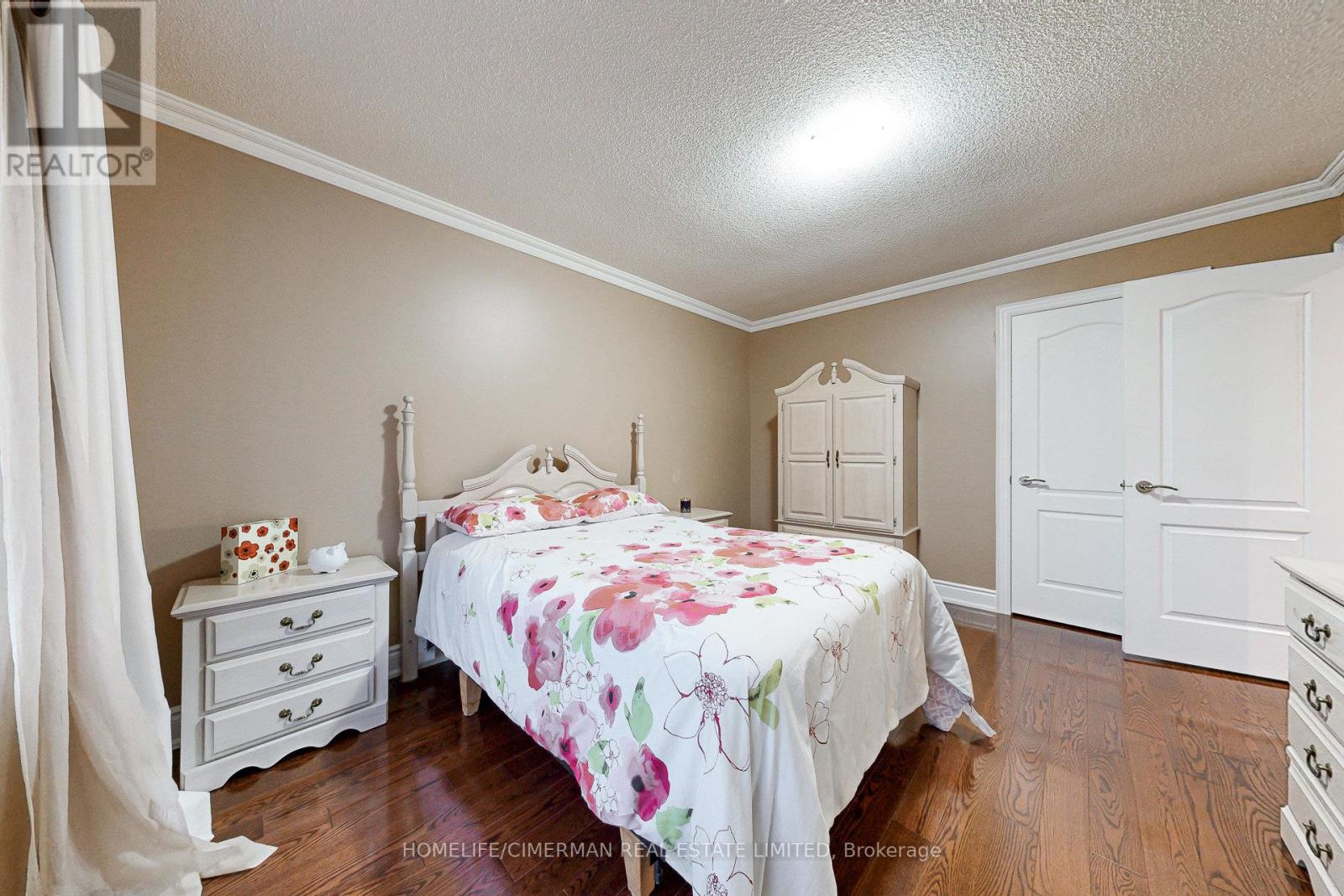 937 Stargazer Drive, Mississauga, Ontario  L5V 1E9 - Photo 33 - W12427590