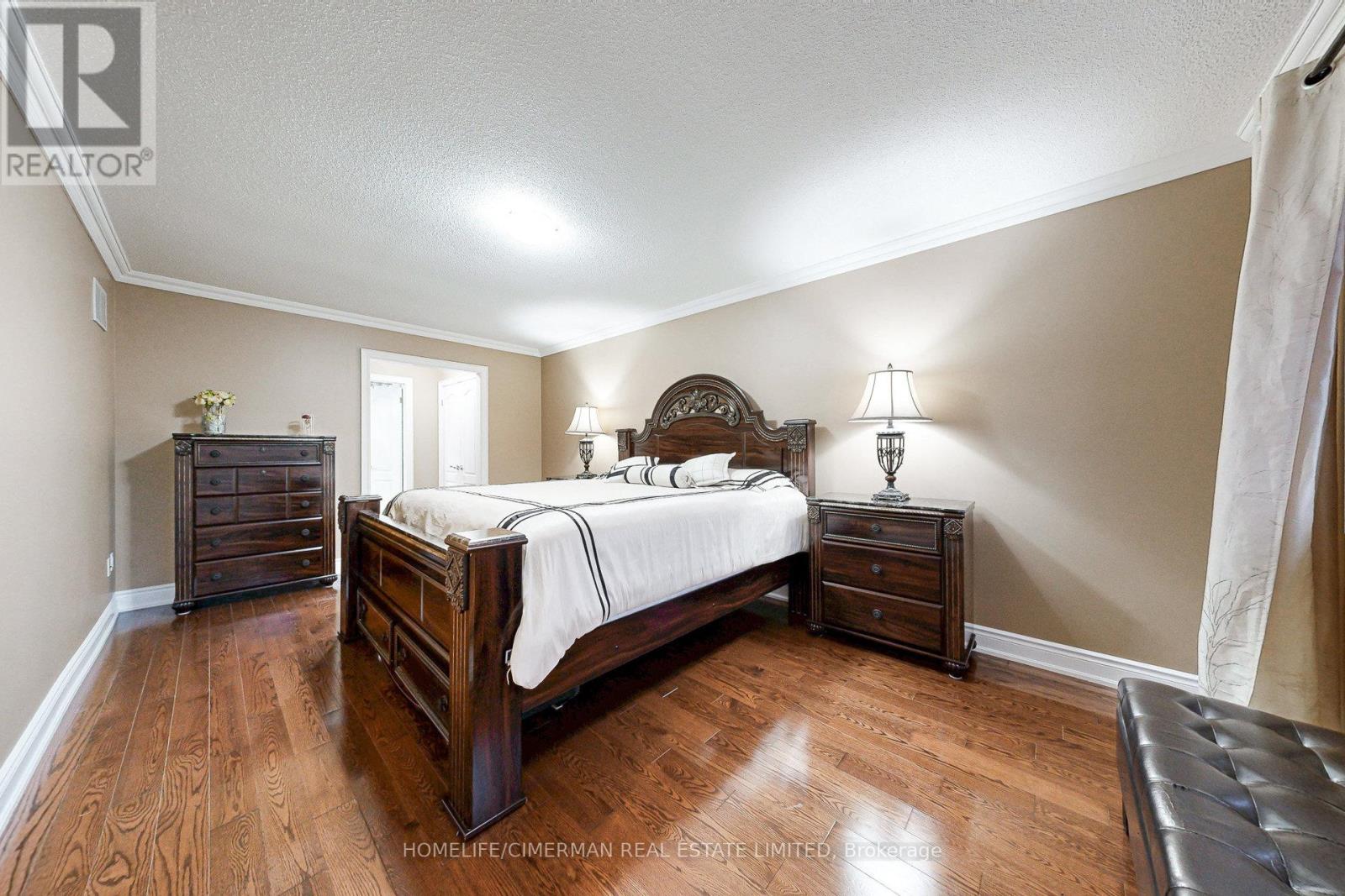 937 Stargazer Drive, Mississauga, Ontario  L5V 1E9 - Photo 34 - W12427590