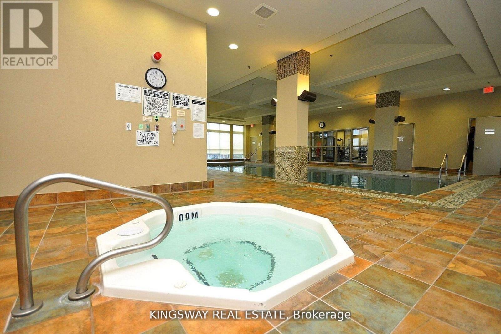 217 - 349 Rathburn Road W, Mississauga, Ontario  L5B 0G9 - Photo 21 - W12427625