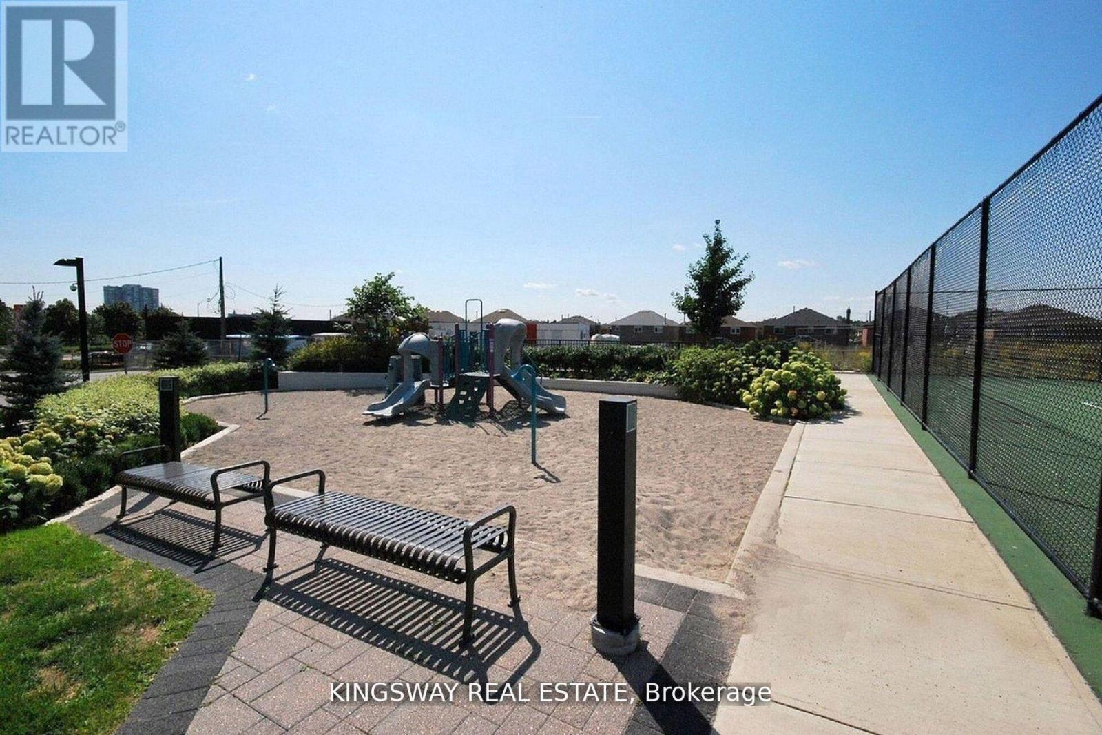 217 - 349 Rathburn Road W, Mississauga, Ontario  L5B 0G9 - Photo 27 - W12427625