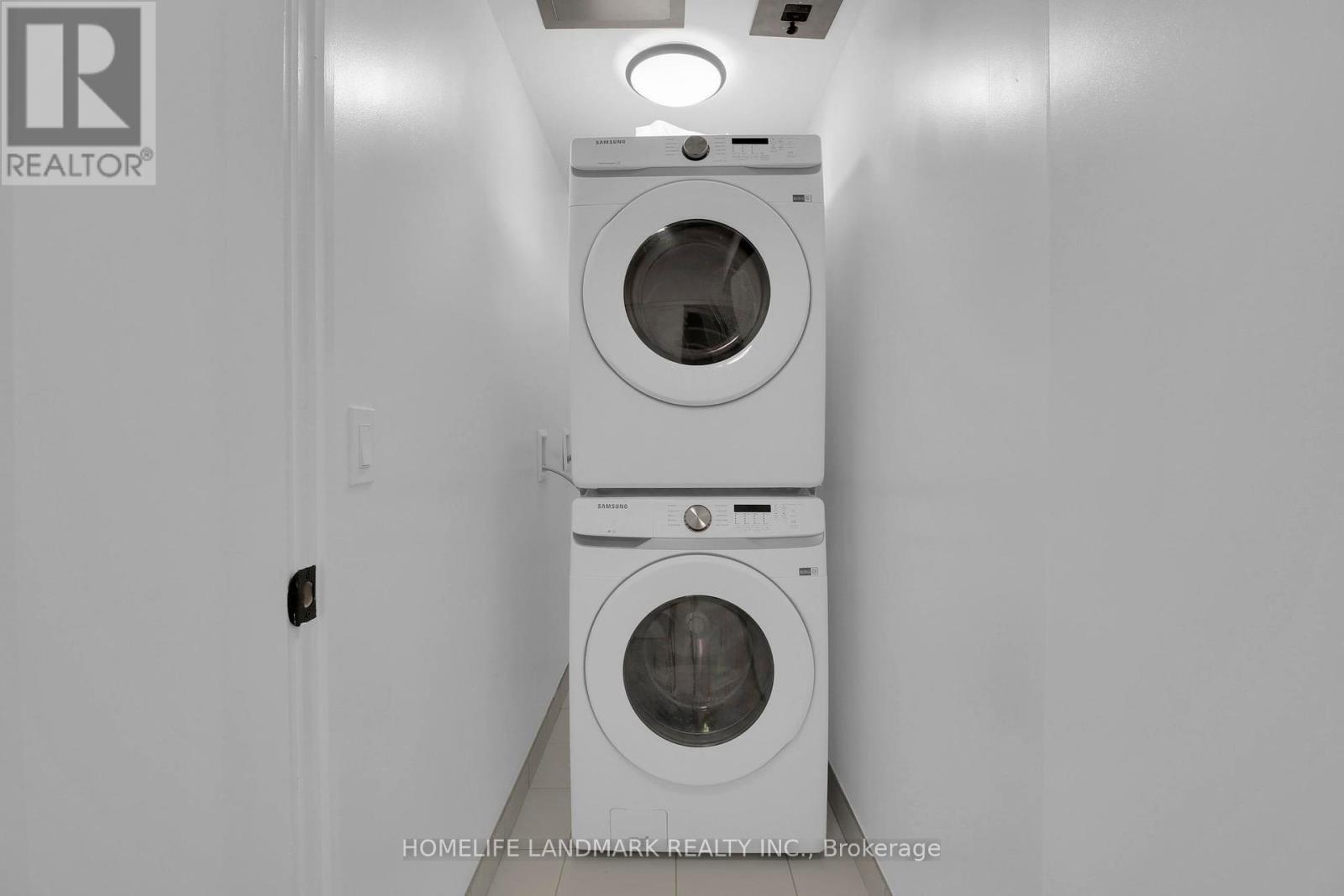 522 - 36 Zorra Street, Toronto, Ontario  M8Z 4Z7 - Photo 6 - W12427627