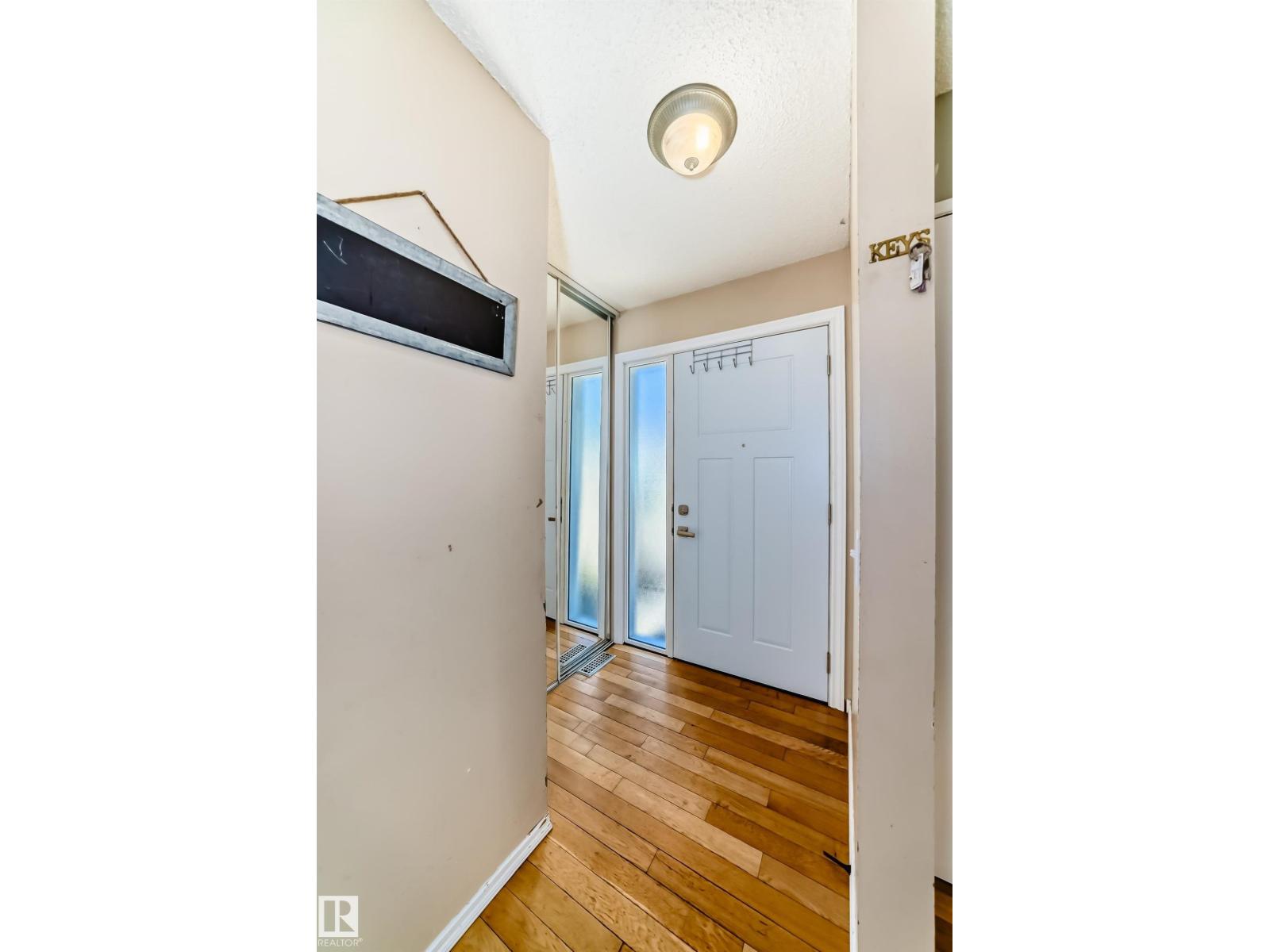 529 Knottwood Rd W Nw, Edmonton, Alberta  T6K 2V6 - Photo 5 - E4457921