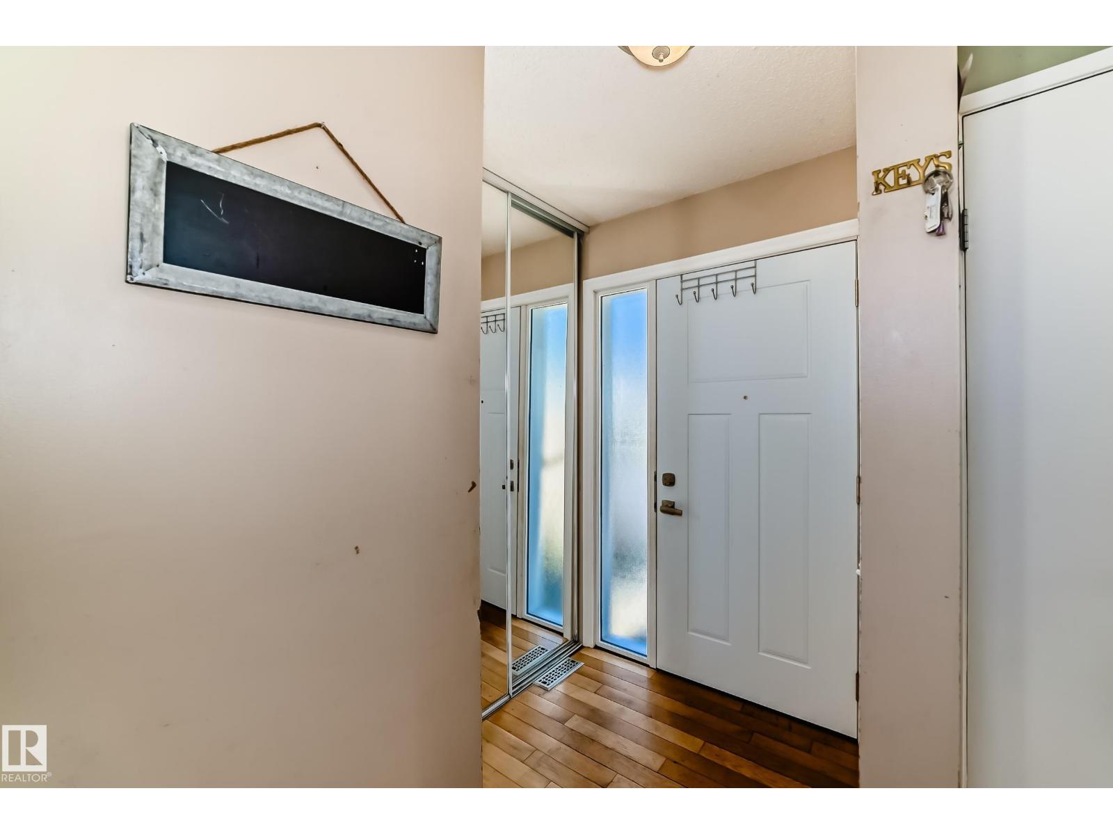 529 Knottwood Rd W Nw, Edmonton, Alberta  T6K 2V6 - Photo 4 - E4457921