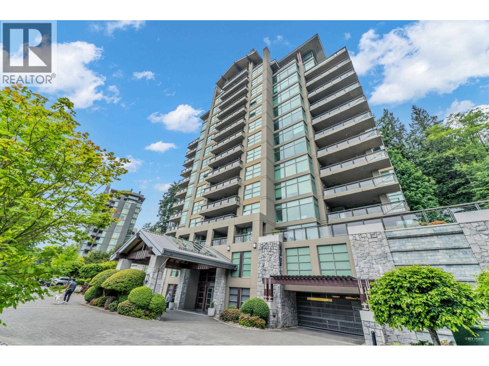 401 3315 CYPRESS PLACE, West Vancouver, British Columbia