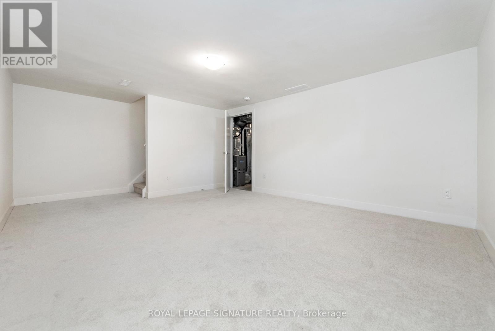 34-36 Delawana Drive, Hamilton (Riverdale), Ontario  L8E 1G4 - Photo 25 - X12427618