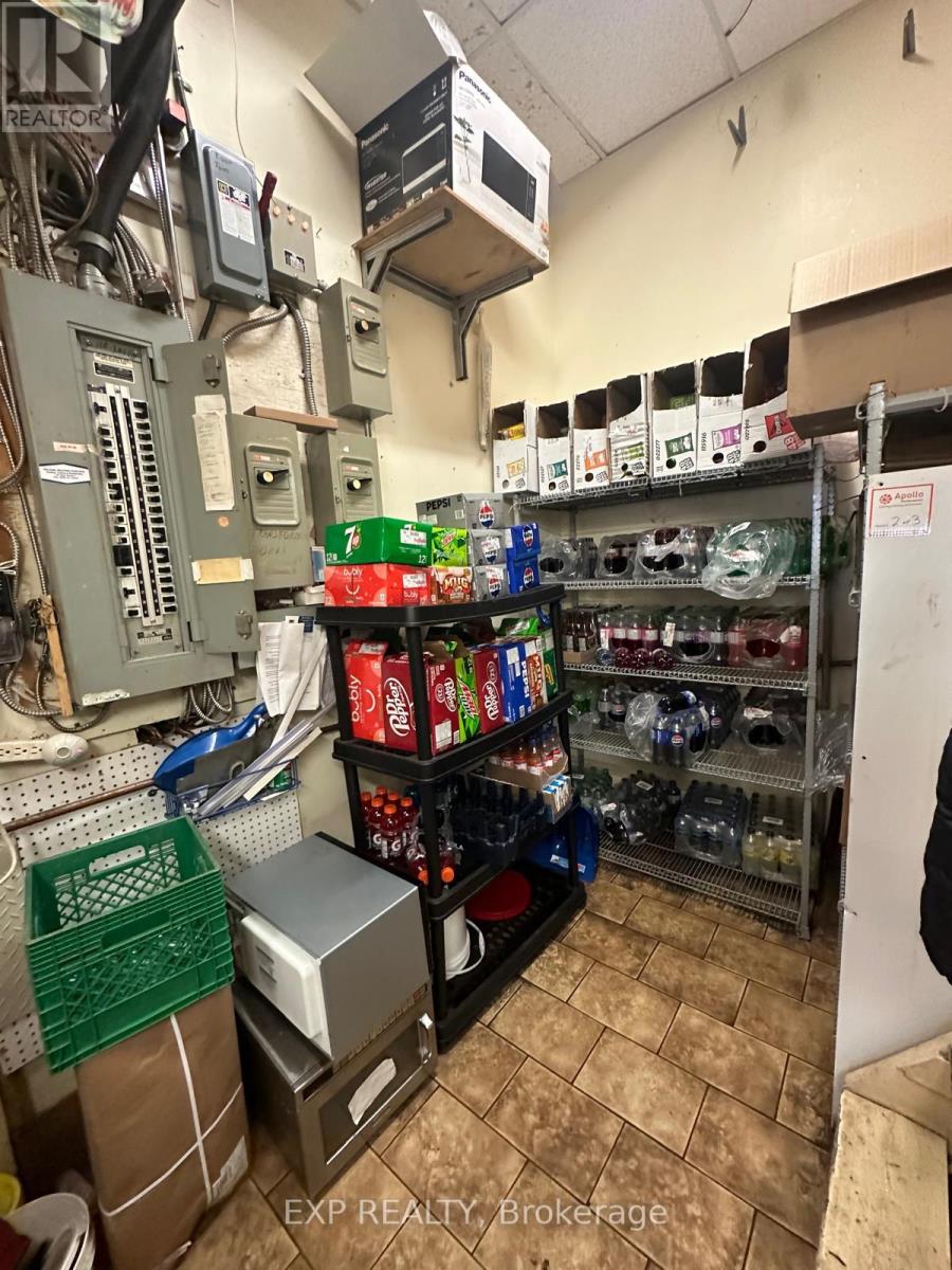 1 - 478 King Street E, Hamilton, Ontario  L8N 1C8 - Photo 12 - X12427635