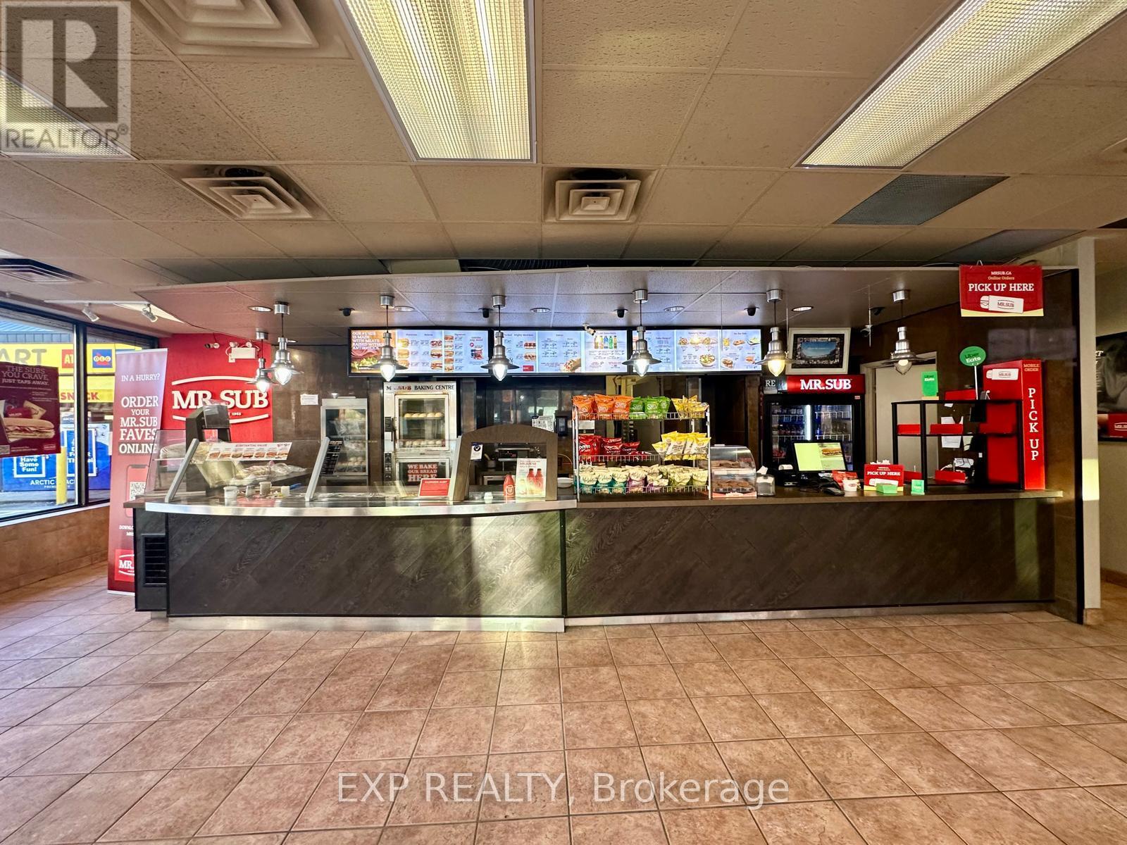 1 - 478 King Street E, Hamilton, Ontario  L8N 1C8 - Photo 4 - X12427635