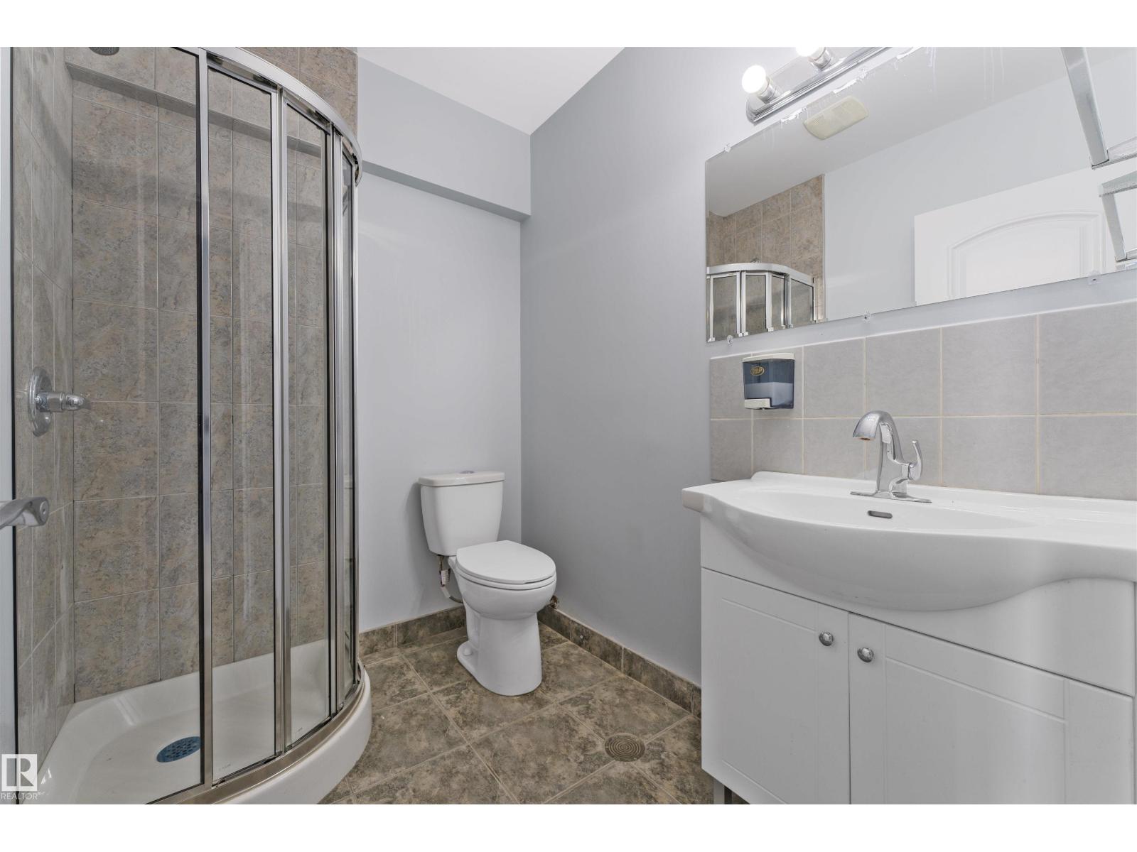 #10 7251 67 St Nw Nw, Edmonton, Alberta  T6B 3N3 - Photo 11 - E4459557