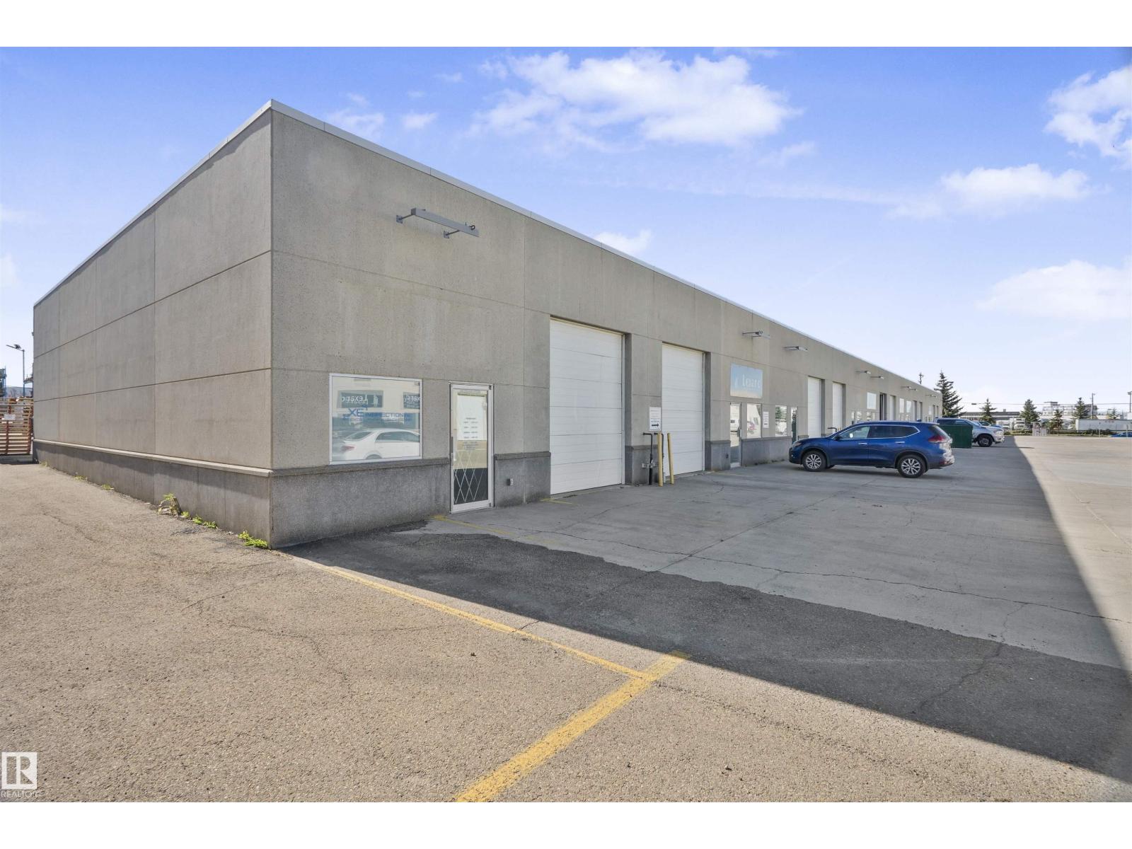 #10 7251 67 St Nw Nw, Edmonton, Alberta  T6B 3N3 - Photo 2 - E4459557