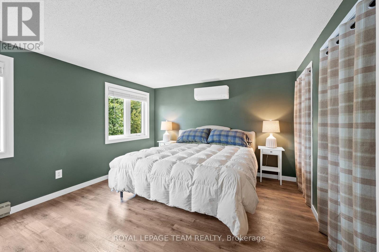 1119 Firefly Lane, Ottawa, Ontario  K4M 0T6 - Photo 29 - X12424536