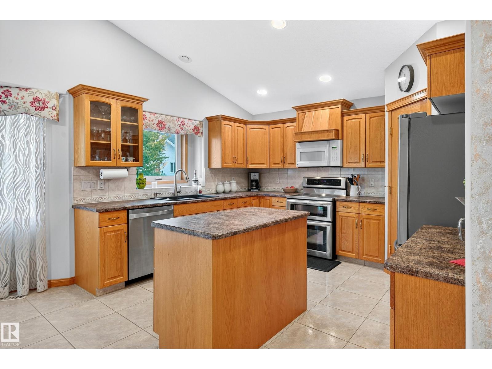 15711 135 St Nw, Edmonton, Alberta  T6V 1P6 - Photo 17 - E4459555
