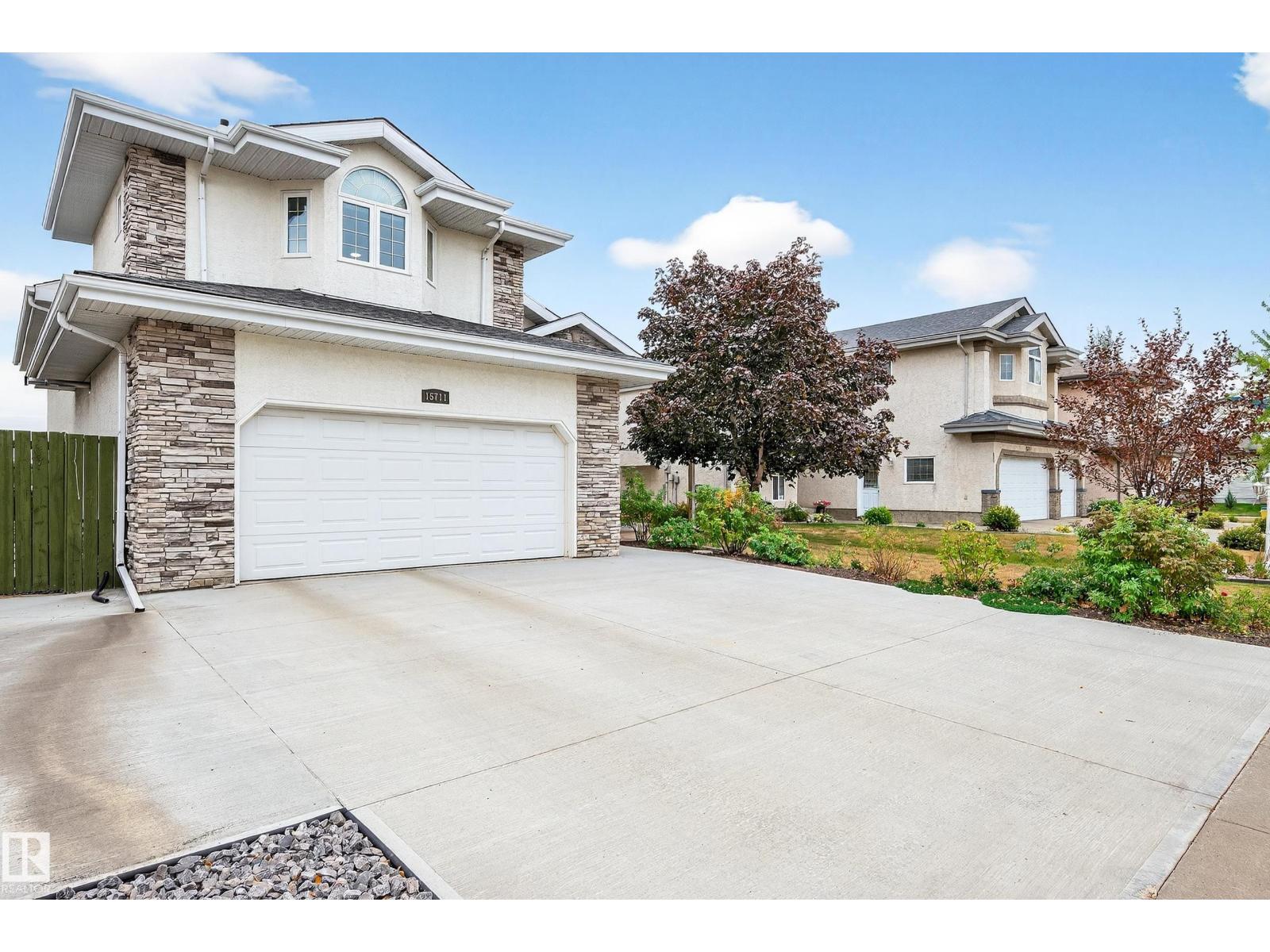 15711 135 St Nw, Edmonton, Alberta  T6V 1P6 - Photo 2 - E4459555