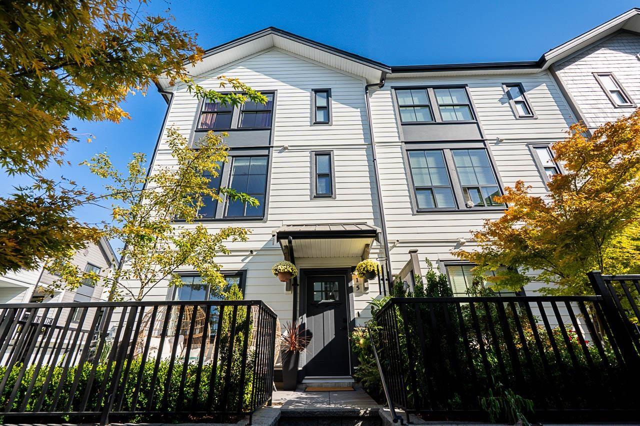 15 16565 24A AVENUE, Surrey, British Columbia