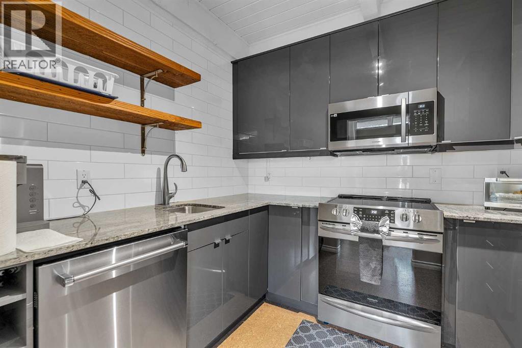 28 Hilton Avenue Nw, Calgary, Alberta  T2K 2H2 - Photo 16 - A2257158