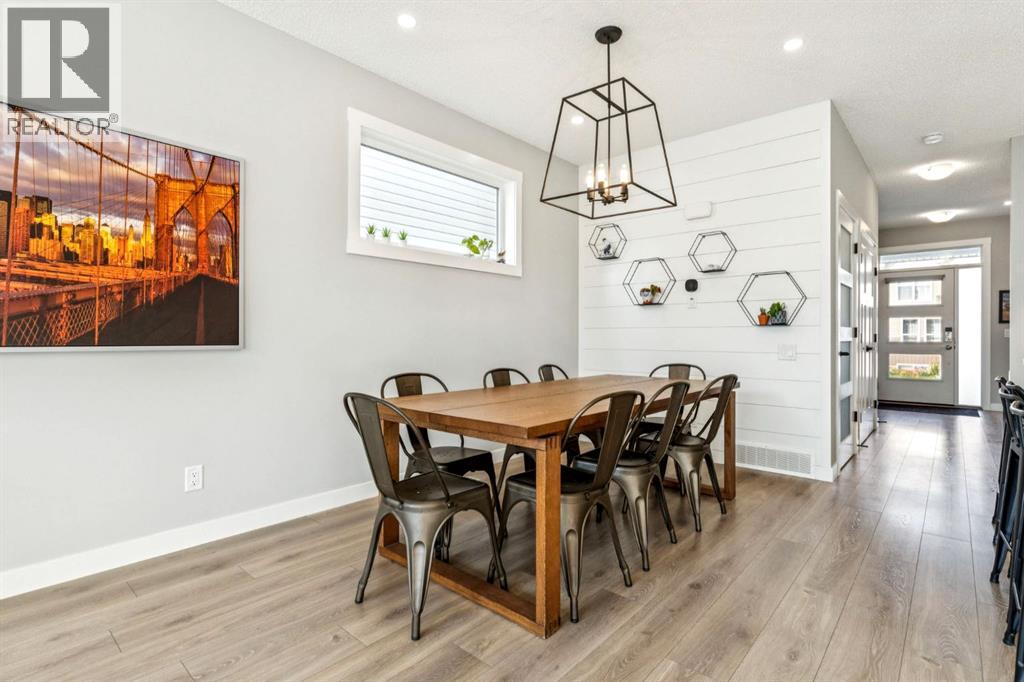 832 Chinook Gate Parade Sw, Airdrie, Alberta  T0M 0E0 - Photo 11 - A2259019