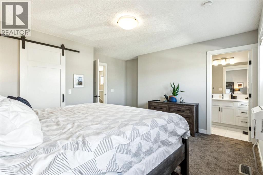 832 Chinook Gate Parade Sw, Airdrie, Alberta  T0M 0E0 - Photo 22 - A2259019