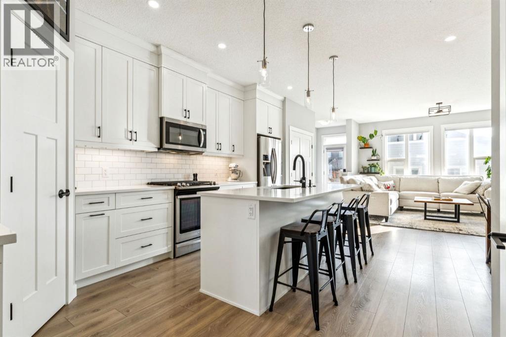 832 Chinook Gate Parade Sw, Airdrie, Alberta  T0M 0E0 - Photo 7 - A2259019